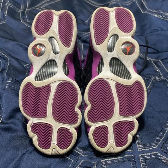 Jordan’s - only wore once - Picture 4 of 5